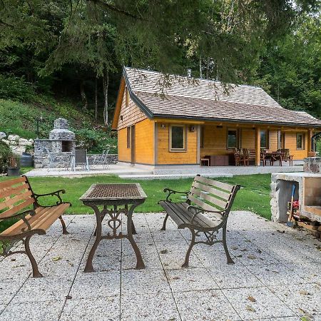 Bohinj Cottage Pr' Maricki - House In Nature With Hot Tub & Sauna Exterior photo